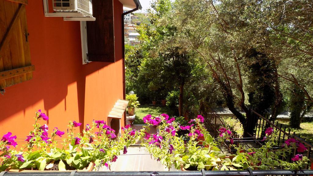 B&B Il Giardino Delle Camelie Palestrina Exterior foto